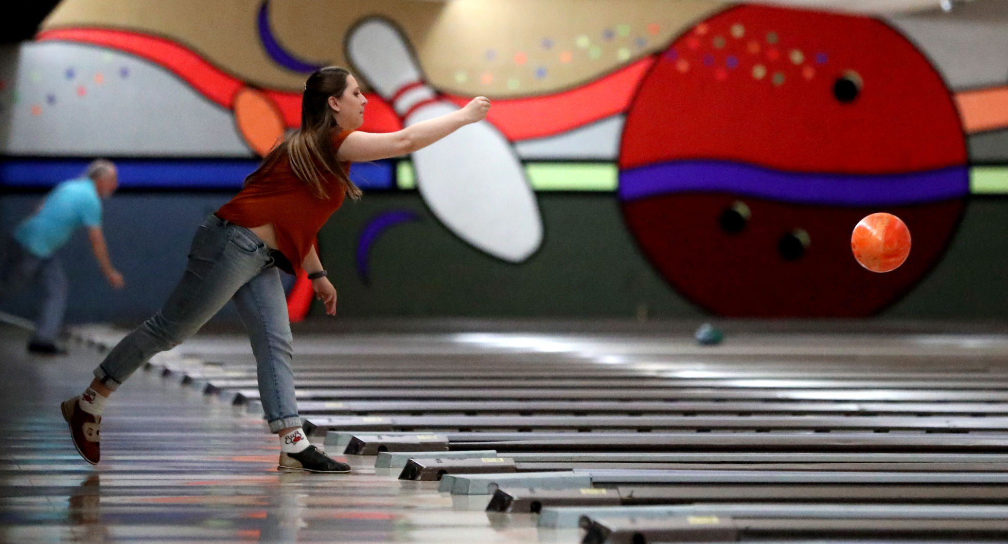 Golden Pin Lanes